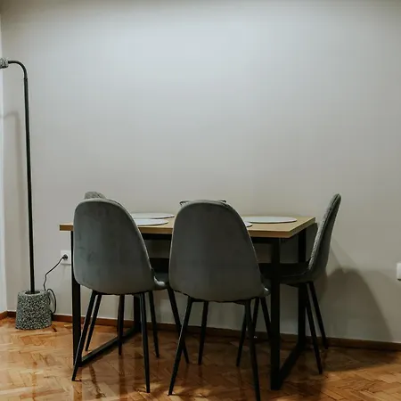 Deko Ppg 36 Apartman Szaloniki